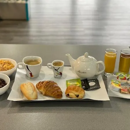 Fasthotel A Otel Dijon