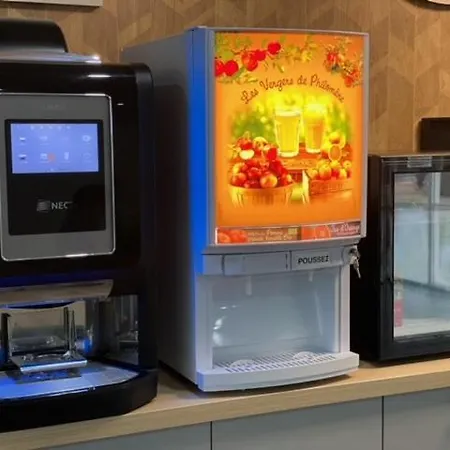 מלון Fasthotel A דיז'ון