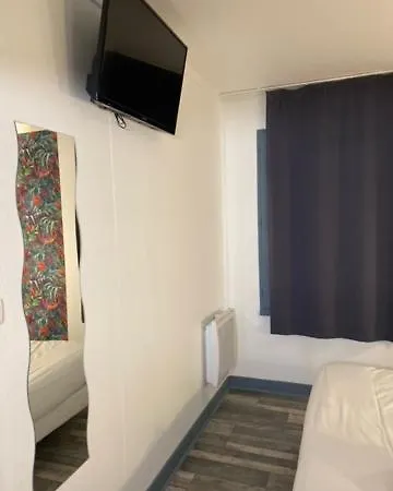 Fasthotel A דיז'ון