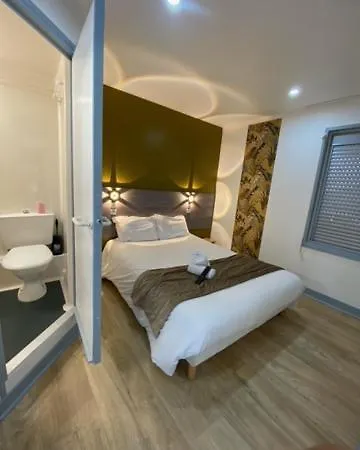 Fasthotel A Отель 2*