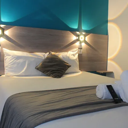 Fasthotel A מלון 2*