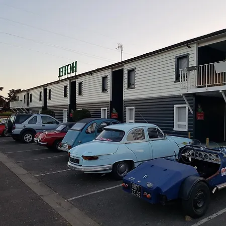 מלון Fasthotel A דיז'ון